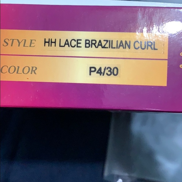 Lacefront wig - Picture 2 of 4